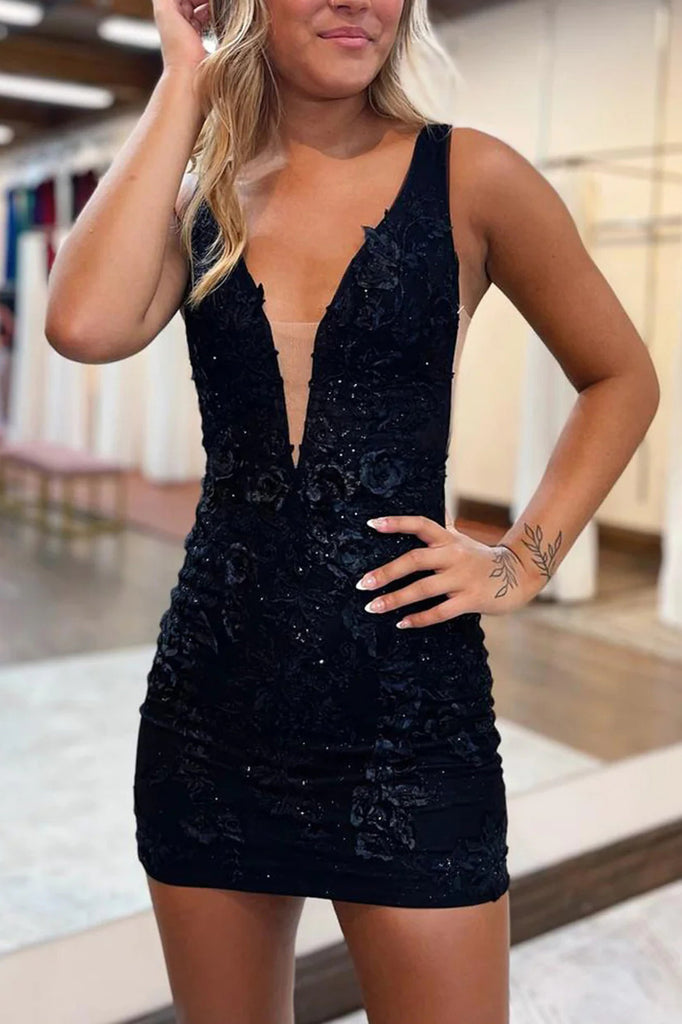 Sheath Lilac V Neck Backless Short Homecoming Dress With Lace Appliques OMH0278