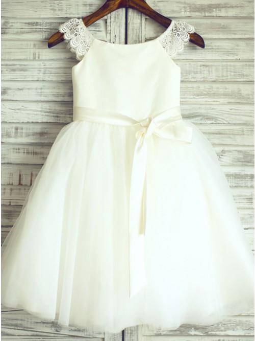 A-Line Round Neck White Flower Girl Dress with Sash Lace PDP26
