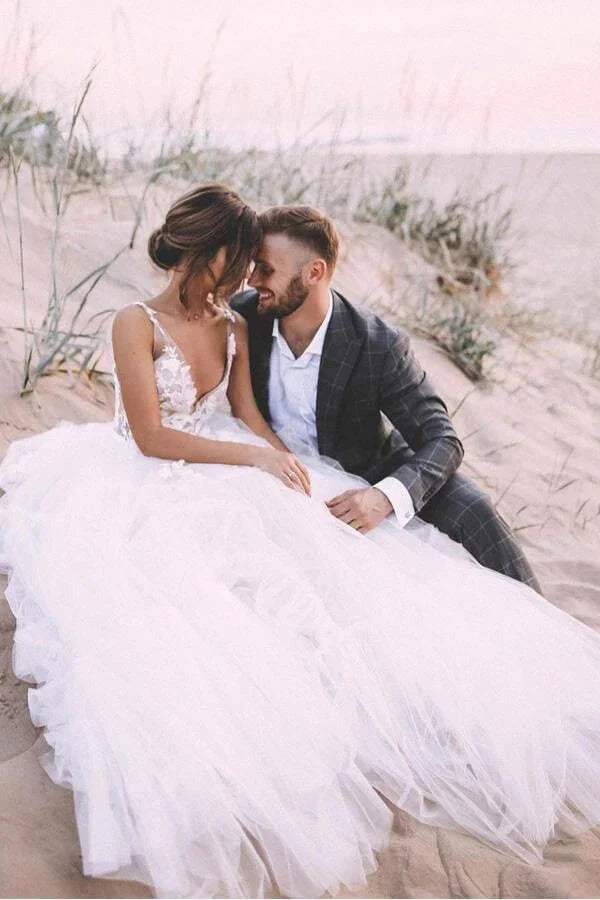 Ball Gown Lace V Neck Layered Tulle Backless Wedding Dresses with Lace Appliques OW0078