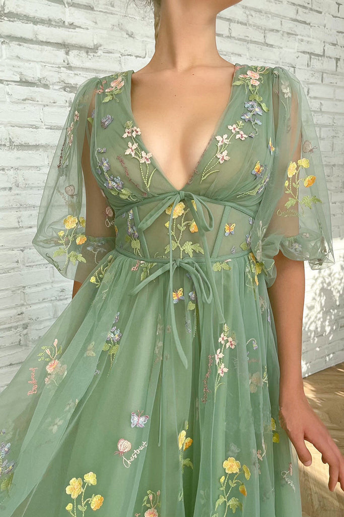 Elegant A line Tulle Half Sleeves Embroidery V Neck Long Prom Evening Dress With Appliques OM0179