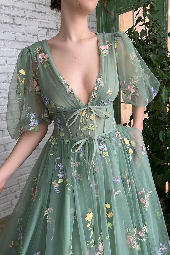 Elegant A line Tulle Half Sleeves Embroidery V Neck Long Prom Evening Dress With Appliques OM0179