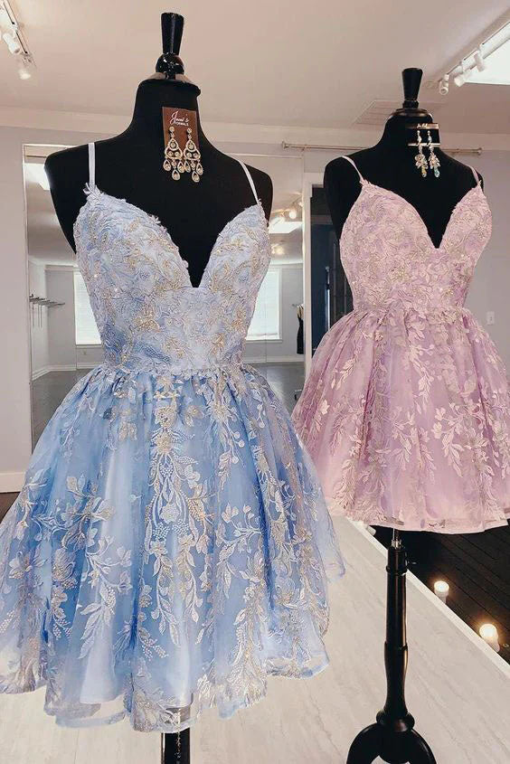 A Line Blue Spaghetti Straps Tulle V Neck Homecoming Dresses With Lace Appliques OMH0226