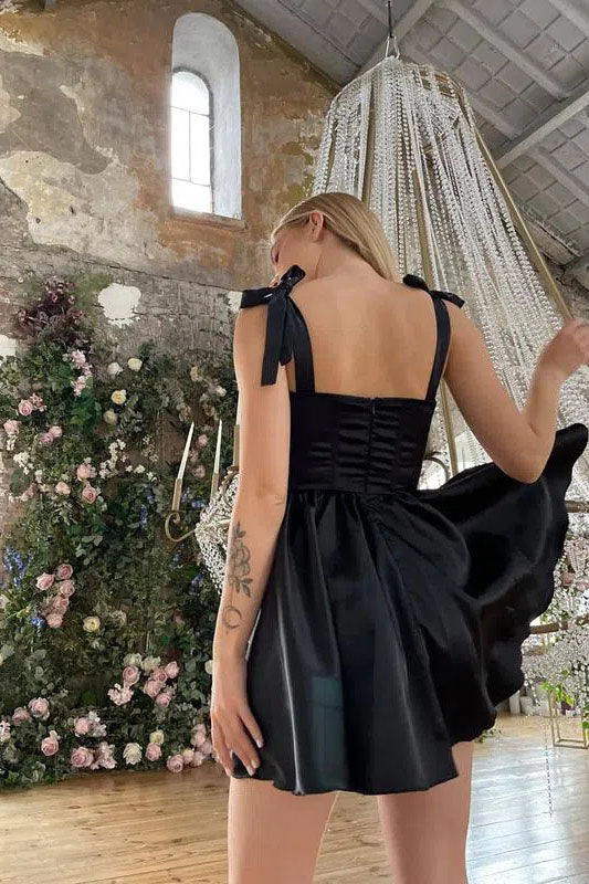 A Line Black Satin Sweetheart Above Knee Homecoming Dress, Short Cocktial Dress OMH0118