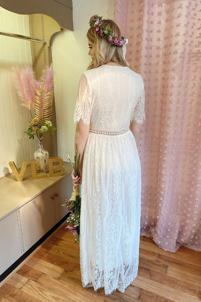 Charming A line V neck Short Sleeveless Lace Floor Length Boho Wedding Dresses OW0014