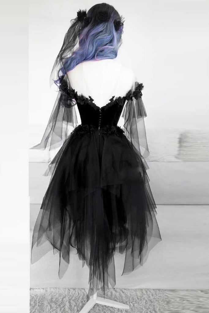 A Line Black Off the Shoulder Tulle V Neck Lace Appliques Short Homecoming Dress OMH0128