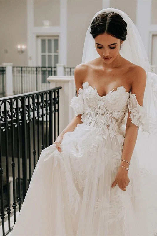 Gorgeous A Line Off the Shoulder Ivory Sweetheart Tulle Wedding Dresses With Lace OW0139
