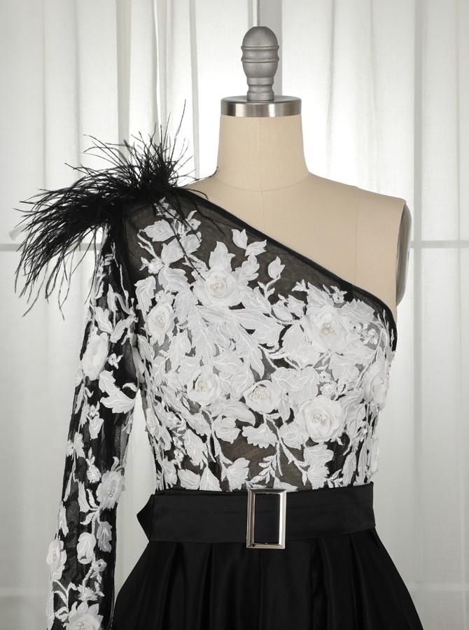 A-Line One-Shoulder Black Long Lace Appliqued Split Prom Dress with Pockets PDJ11