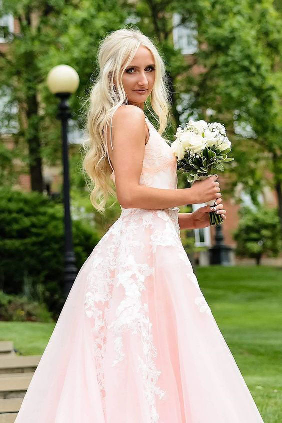 Elegant A Line Spaghetti Straps Tulle Scoop Prom Dresses with Lace Appliques, Evening Dresses SK30