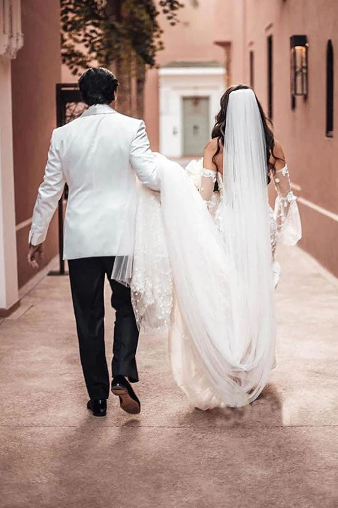 Charming Off The Shoulder Mermaid Lace Long Sleeves Sweetheart Wedding Dresses OW0094