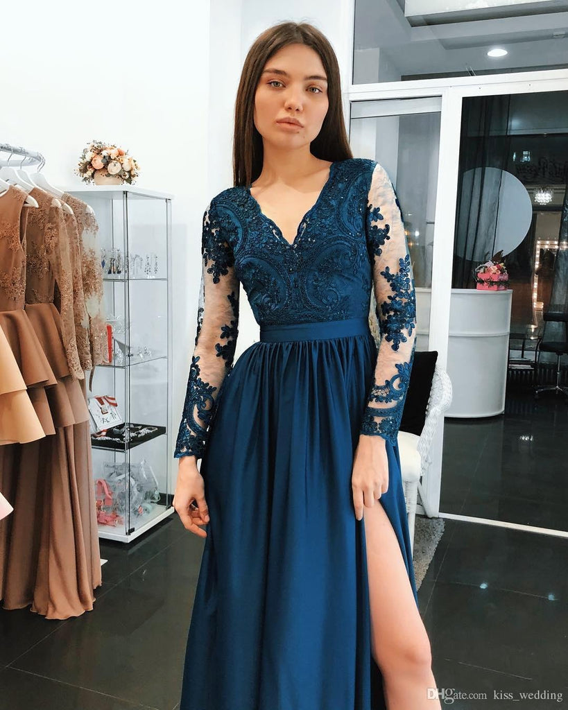 A Line Long Sleeves V Neck Dark Blue Prom Dresses With Appliques PDI67
