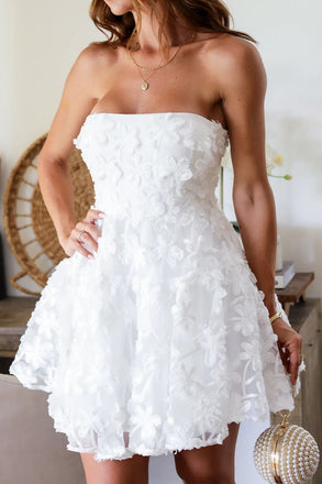 Simple A Line Strapless Appliques Lace Mini Wedding Dress, Short Bridal Gowns OW0162