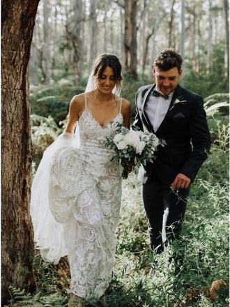 Sheath Spaghetti Straps Backless Beach Lace Wedding Dress PDL14