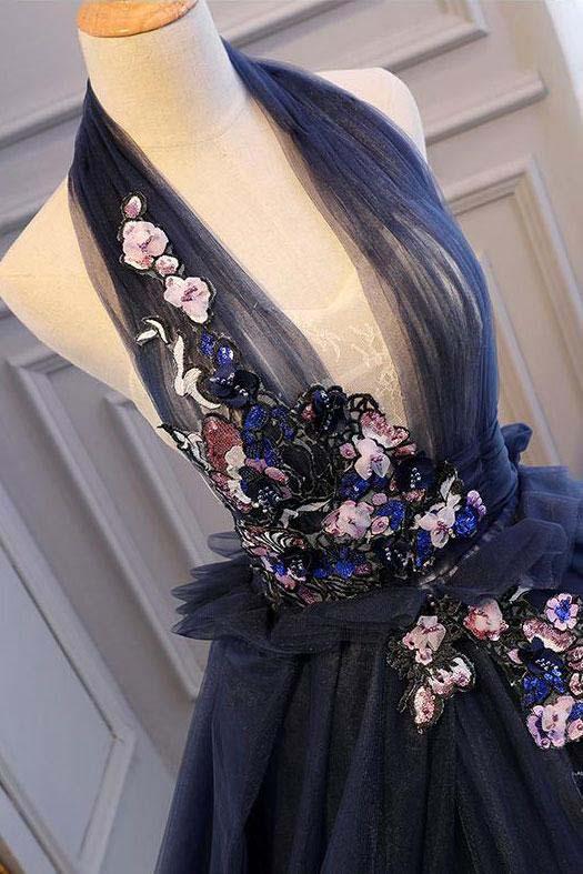 Princess Ball Gown Dark Blue Tulle Halter Prom Dresses Deep V Neck Backless Evening Dresses PDI90