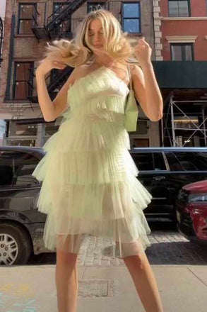 New Arrival Halter Short Prom Dresses, Layered Tulle Bridesmaid Dresses OM0078