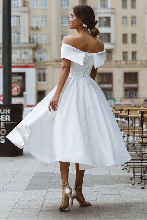 Simple A line Off the Shoulder Sweetheart Knee Length Wedding Dresses –  trendtydresses