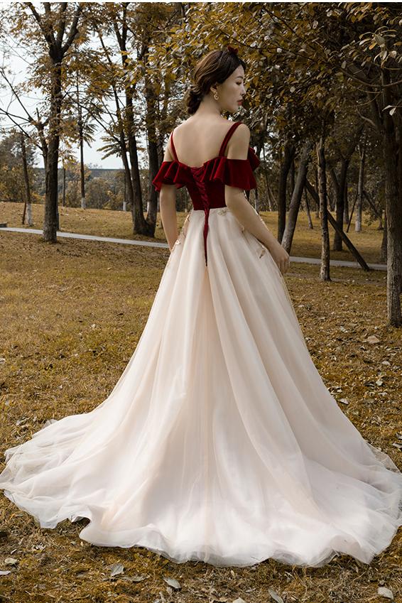 Vintage A-line Off-the-shoulder Red Straps Tulle Party Dresses, Appliques Prom Dress OM0003