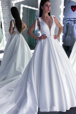 A Line Round Neck White Prom Wedding Dress With Bowknot PDQ57