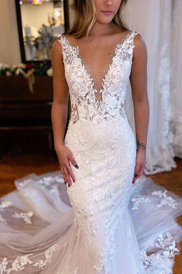 Elegant Mermaid Ivory V Neck Straps Backless Wedding Dresses With Lace Appliques OW0135