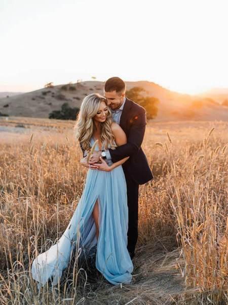 Sexy Split Sky Blue Beach Simple Wedding Dresses Chiffon Long Prom Dress – trendtydresses