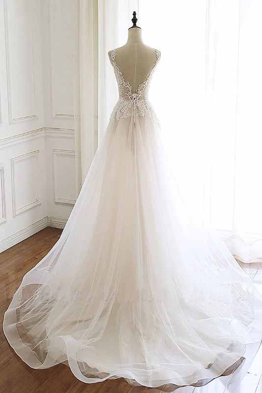 Gorgeous White Tulle Lace Long Wedding Dress A Line V Neck Boho Bridal Dresses OW0062