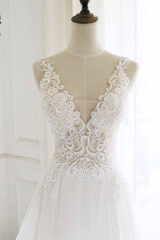 Gorgeous White Tulle Lace Long Wedding Dress A Line V Neck Boho Bridal Dresses OW0062